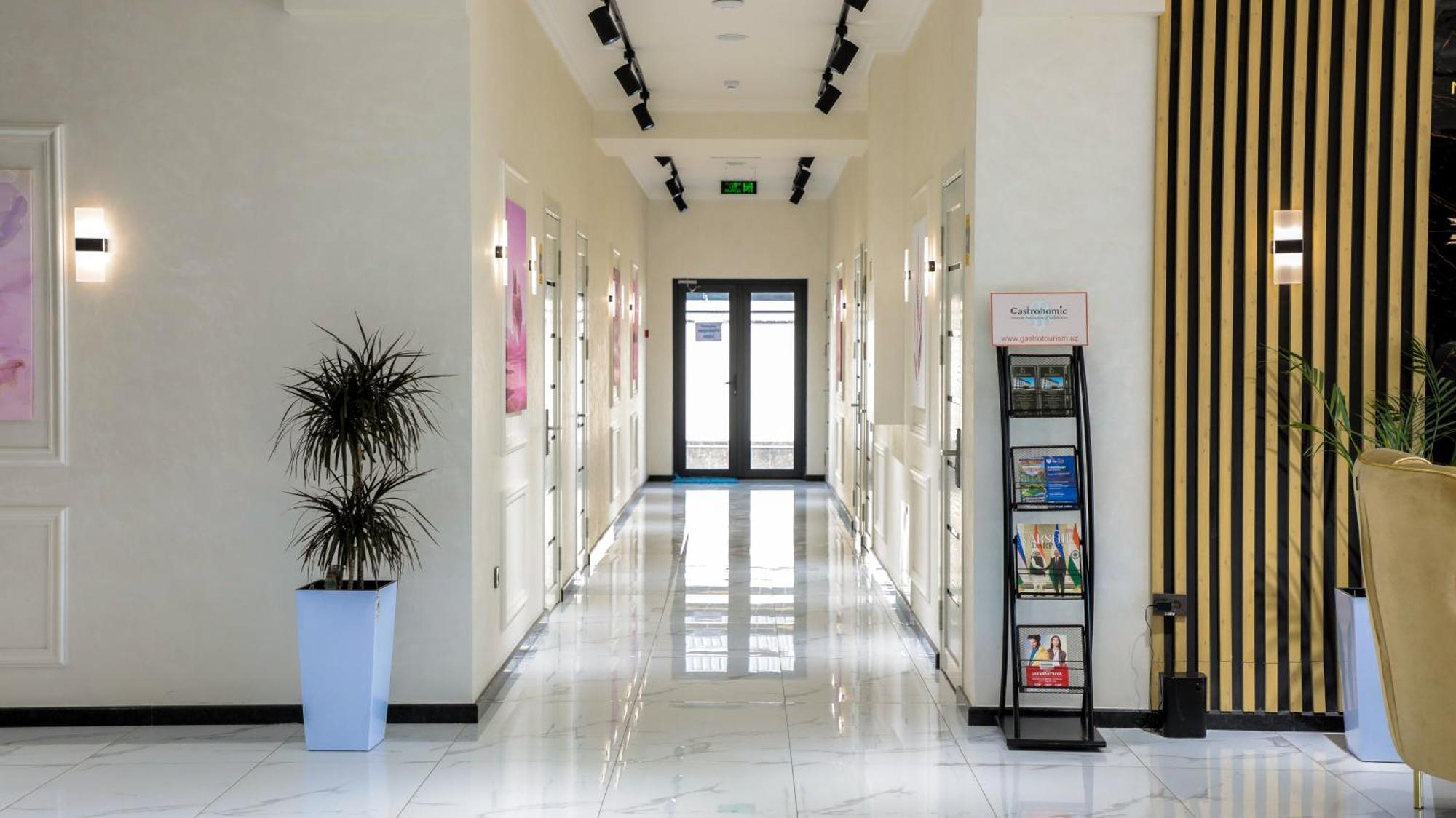 Porto Bello Hotel Tashkent Esterno foto